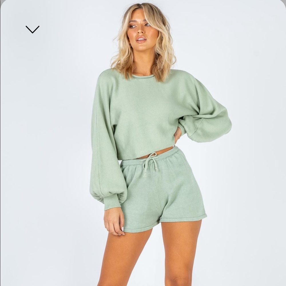 Princess polly matching set. Jumper and shorts size xs/s